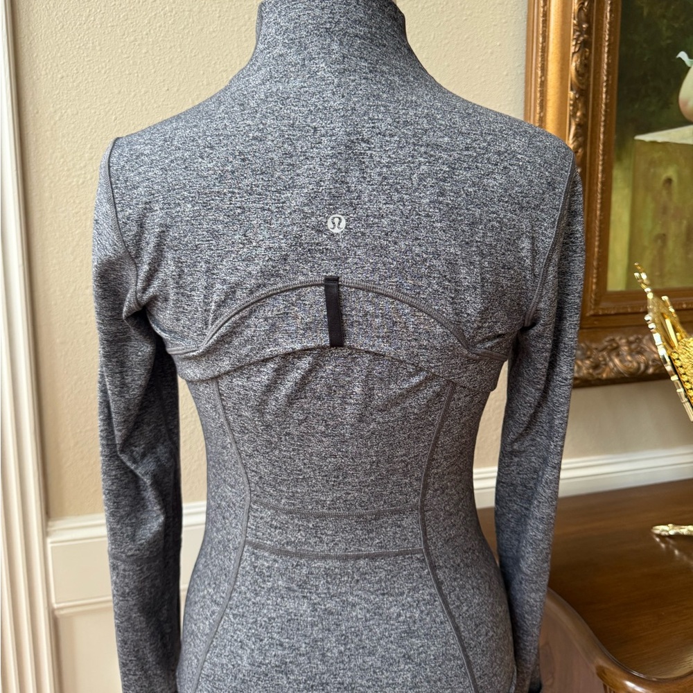 Lululemon align jacket - Picture 3 of 4